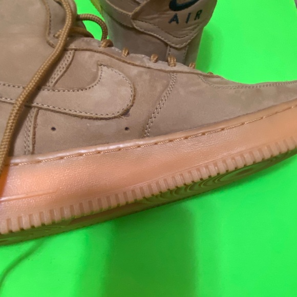 Nike Air Force 1 High ‘07 lv8 WB ‘Flax’ - Picture 9 of 10